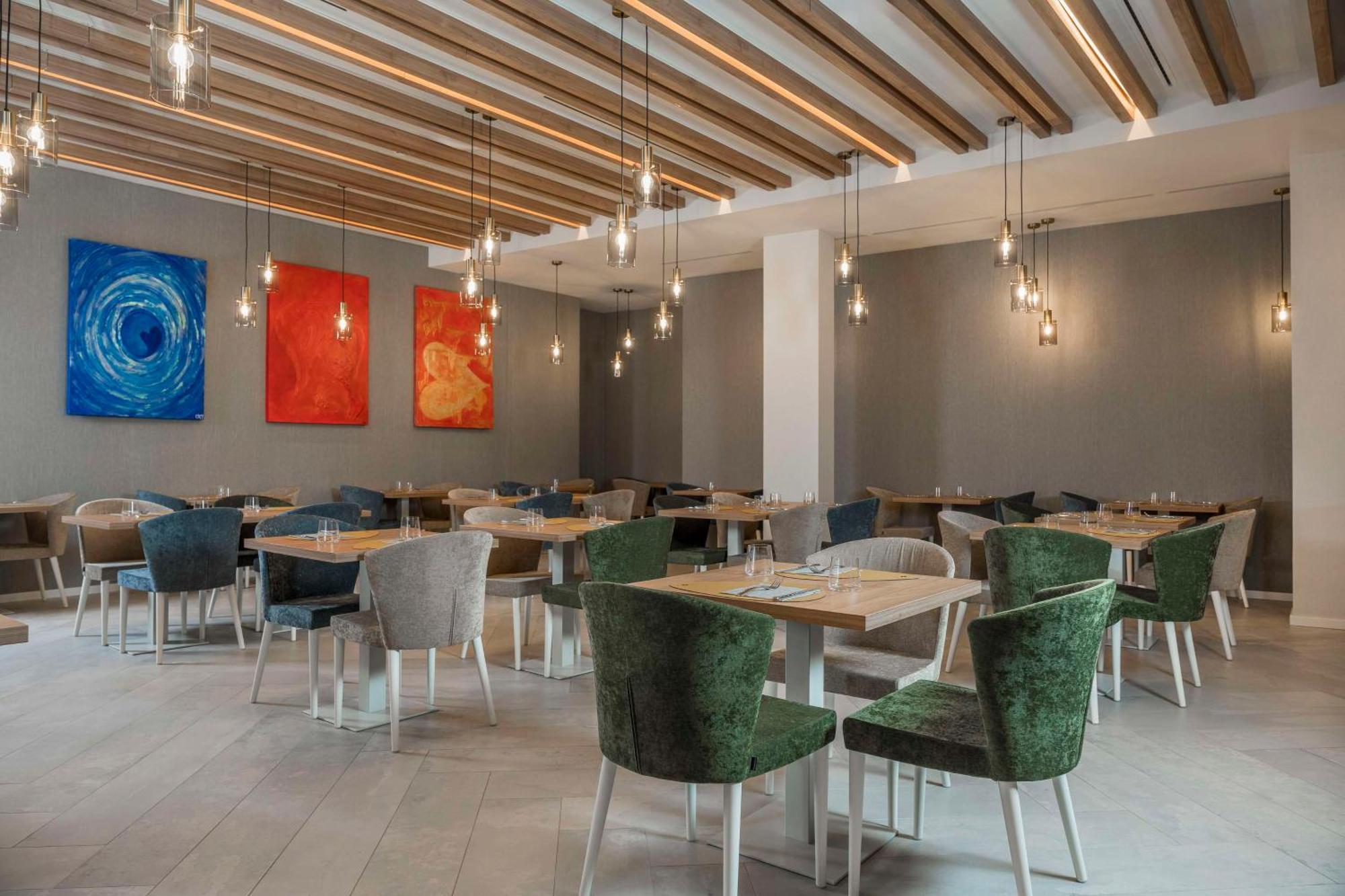 Hilton Garden Inn Padova City Centre Екстер'єр фото