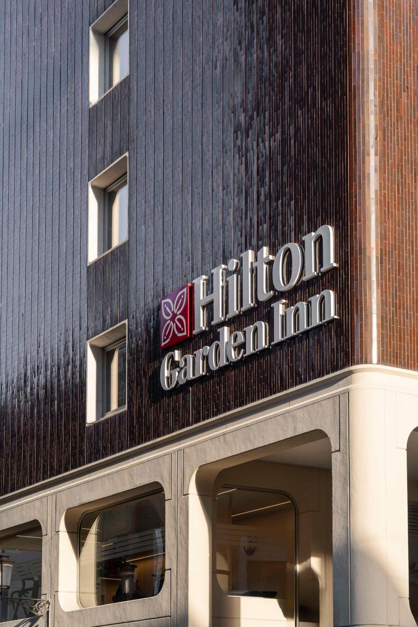 Hilton Garden Inn Padova City Centre Екстер'єр фото